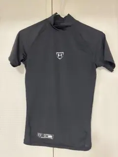 Under Armour ブラック アンダーシャツ