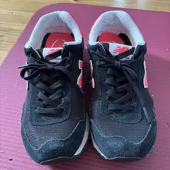 New Balance スニーカー ブラック/ピンク24.5