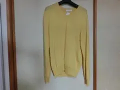 送料込み　ユニクロ　カシミア　Ｖネックセーター（長袖）