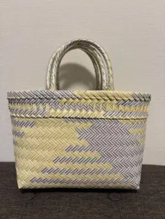 新品【mekearisa メケアリサ】 メケアリバッグS シルバー×ブルー 新品【mekearisa メケアリサ】 メケアリバッグS シルバー×ブルー
