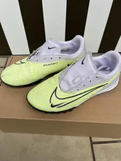 NIKE ファントムGX TF トレシュー　23cm
