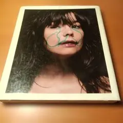 ビョーク Bjork ビョークが作った初めての本 絶版本 - メルカリ