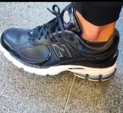 【極美品New Balance 2002RD ブラック 27.0cm 人気モデル