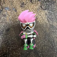 まちぼうけ 仮面ライダーエグゼイド フィギュアのサムネイル