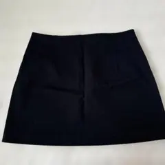 COS 新品未使用 ミニスカート ブラック