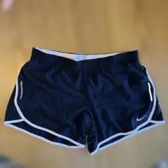 ナイキ　NIKE ショートパンツ　ランニングウェアのサムネイル