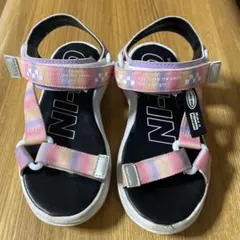 女児　サンダル　20cmのサムネイル