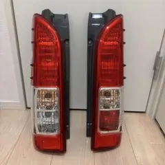 D21ダットサントラック LEDテールランプ - メルカリ