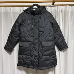 Nike ダウンジャケット Sサイズ FB6337-010のサムネイル