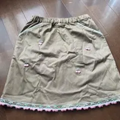 ポンポネット　チェリー刺繍 スカートカーキ色　140
