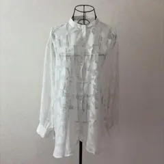 シースルー　長袖シャツ　花柄　フリーサイズ　オーバーサイズ　オフホワイト