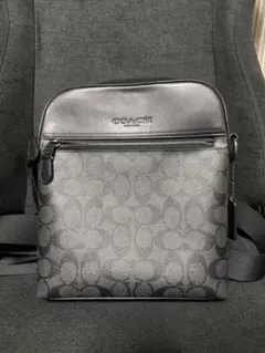 【美品】COACH ブラック レザー ショルダーバッグ