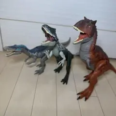 マテル　ジュラシックワールド　3体セット　恐竜おもちゃ