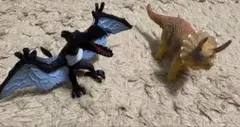 恐竜フィギュア 2体セット トリケラトプス プテラノドン