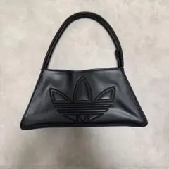 adidas ブラック バッグ