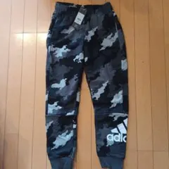 adidas 迷彩柄 ボトムス サイズ150