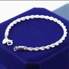 Item thumbnail for item d900c24e-1c60-434d-82a1-9d67b052f9c4