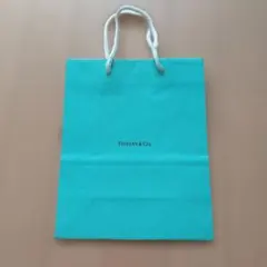 2025年最新】TIFFANY ショップ袋・ショッパーの人気アイテム - メルカリ