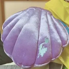 アリエルデザイン貝殻型クッション