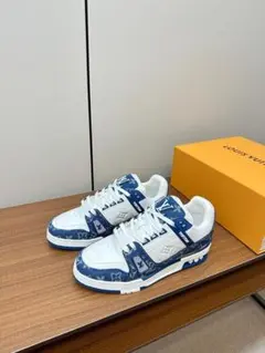 大人気！LOUIS VUITTON デニムスニーカー ホワイト/ブルー 26.5