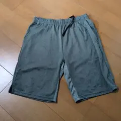 GU ハーフパンツ グレー Sサイズ