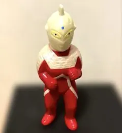 凍土 ウルトラマン ソフビ 蓄光 WF202夏 当日版権 - メルカリ