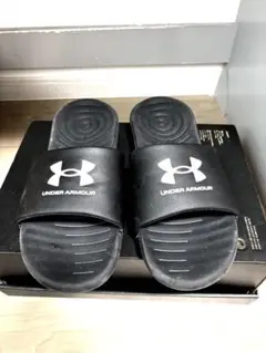 UNDER ARMOUR スポーツサンダル ブラックのサムネイル