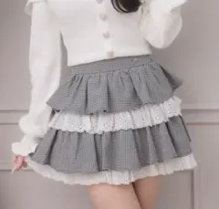 み*)様 pium コットンフリルティアードミニスカート ギンガム
