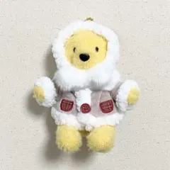 くまのプーさん ぬいぐるみバッジ ディズニークリスマス 2025