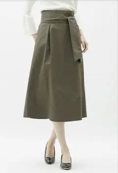 GU チノベルト付きハイウエストスカート　オリーブカーキ　M