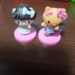 ハローキティ コラボレーション チョコエッグ 2体