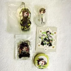 ツイステ ツイステッドワンダーランド リリア アクキー グリヒル 缶バッジ