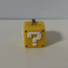 スーパーマリオブラザーズ ハテナブロック サウンドキーチェーン