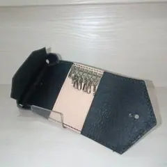 本革 6連三つ折りキーケース