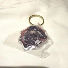 ツイステ　一番くじ　E賞アクリルキーホルダー　トレイ・クローバー