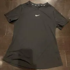 NIKE Dri-FIT 半袖Tシャツ ブラック Mサイズのサムネイル