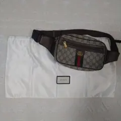 GUCCI ウエストポーチ GGパターン