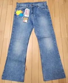 Item thumbnail for item cc001360-7288-40ee-94f1-ddc2ef22b27c