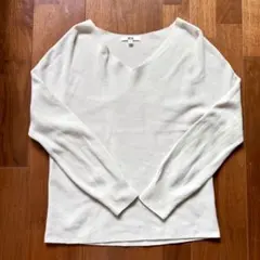 UNIQLO Vネック 薄手ニット M 薄いグリーン　綿100%