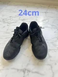 NIKE サッカーシューズ　トレニングシューズ　24cm