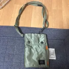 新品 PORTER PX AIR FORCE P-2Y ショルダーバッグ カーキ 新品 PORTER PX AIR FORCE P-2Y ショルダーバッグ カーキ - メルカリ