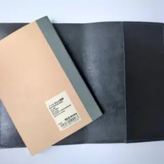 本革ノートカバーA6（無印良品ノート付き）レザークラフト　ハンドメイドのサムネイル