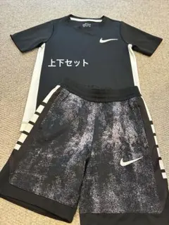 NIKE ナイキ　上下セット　キッズのサムネイル