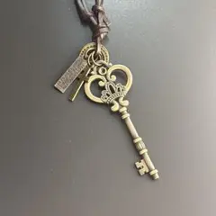 アンティークネックレス 牛革レザー 鍵 メンズ レディース
