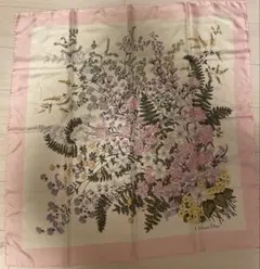 Christian Dior 花柄シルクスカーフ