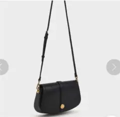 美品　チャールズアンドキース　ショルダーバッグ　黒