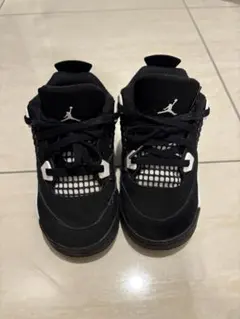 NIKE ジョーダン4 レトロ キッズスニーカー