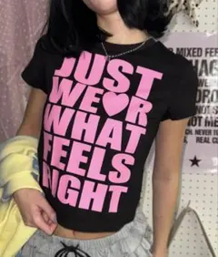 コンパクトロゴショート丈Tシャツのサムネイル