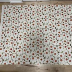 新品　マリメッコ　ミニウニッコ　生地