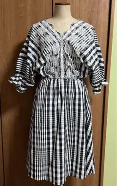 ブルーブルーエ チェック花柄刺繍ワンピース M